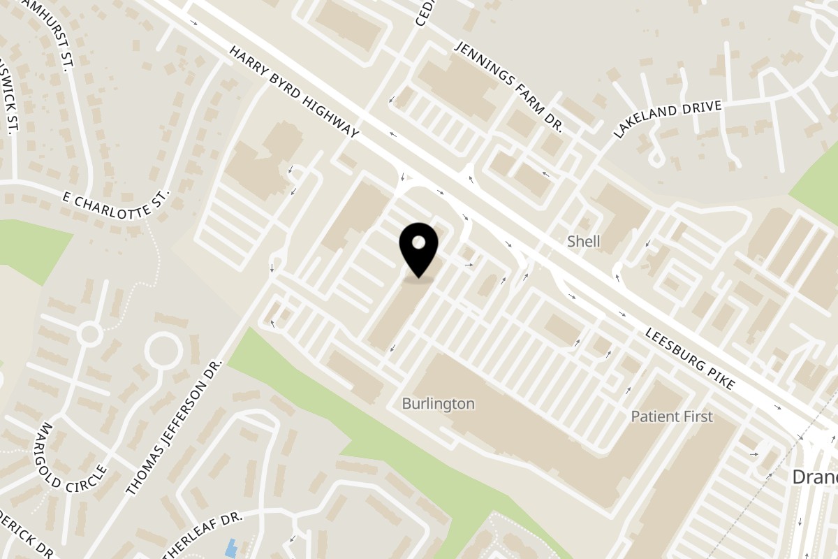 Map showing the location of Santini's New York Style Deli Sterling on 46950 Community Plaza in Sterling